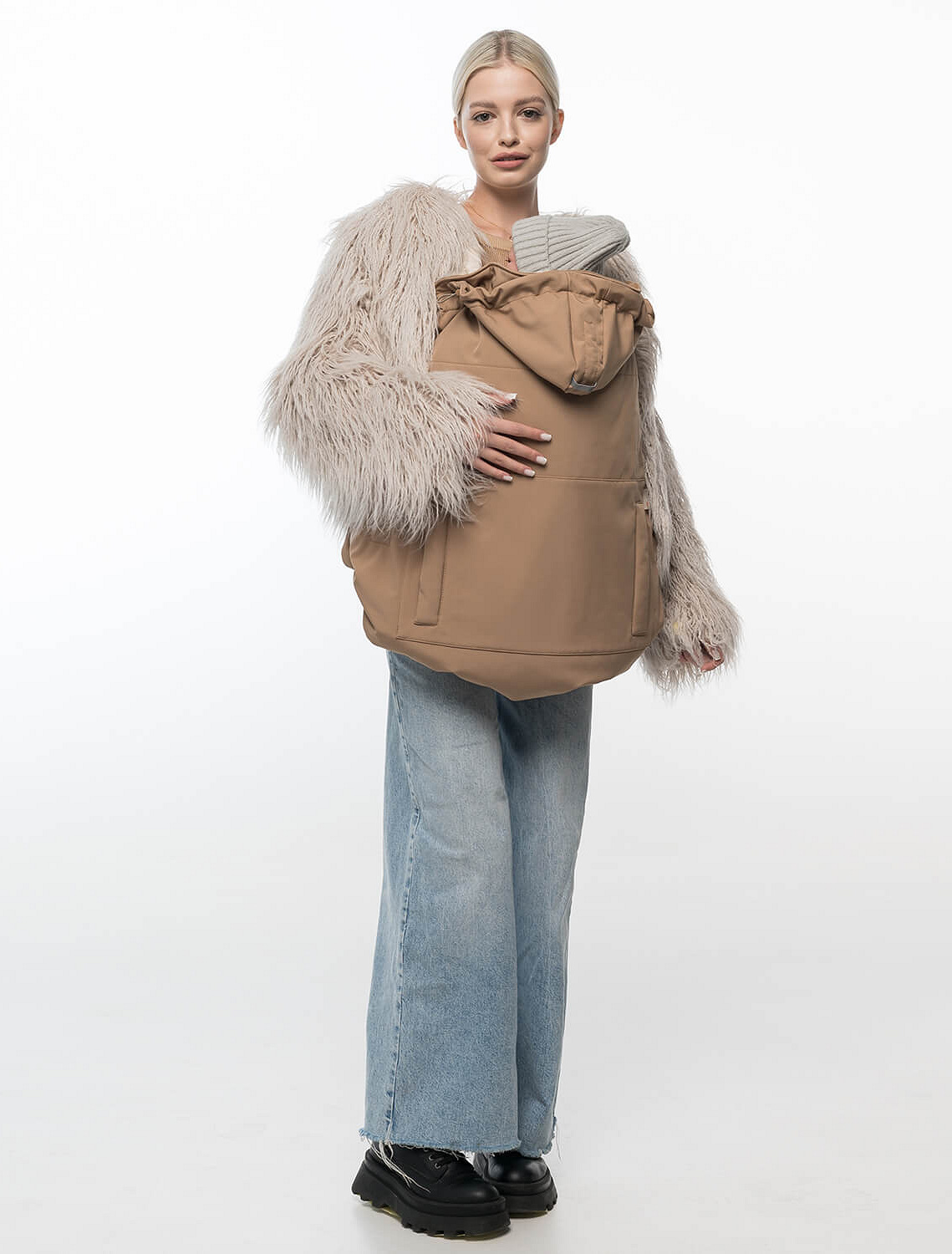 Мультисезонна слінгонакидка Softshell