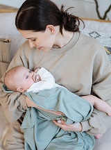 Stretchy swaddle blanket 110 x 90 cm Sage