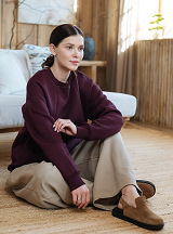 Warm maternity & nursing oversize sweatshirt Marsala