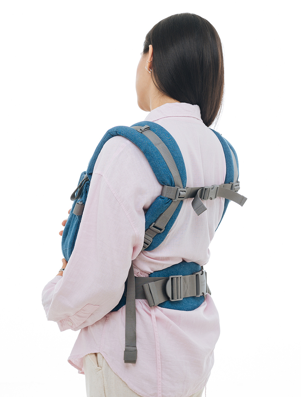 ONE baby carrier