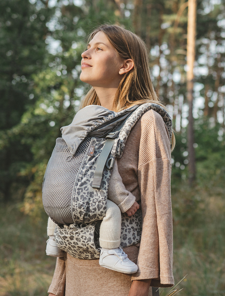 ONE baby carrier