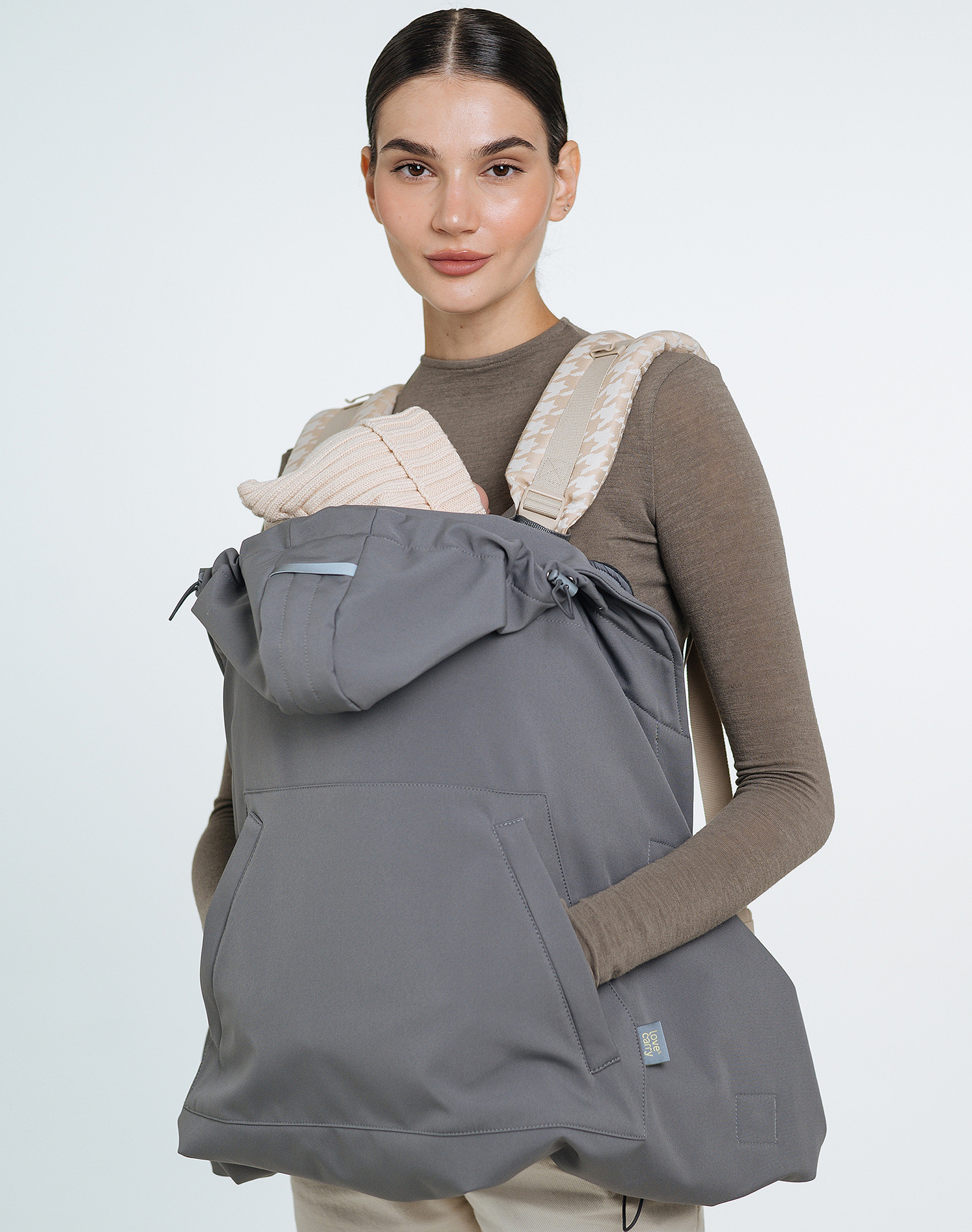Мультисезонна слінгонакидка Softshell